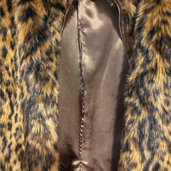 J.Crew Leopard Faux Fur Vest Brown Zip Front Size Large - Picture 5 of 9